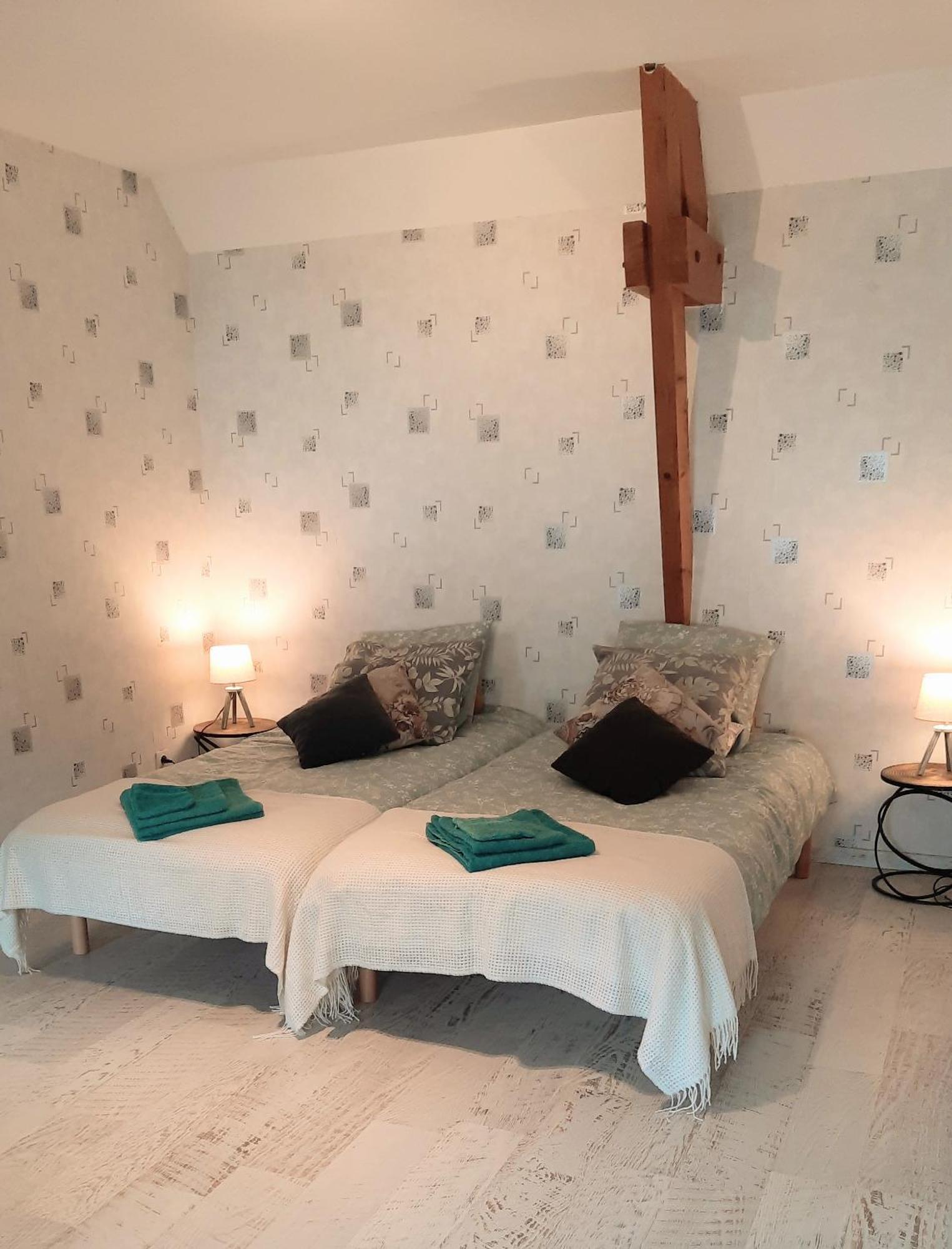 Le Gite De La Menuiserie Maisoncelles-la-Jourdan Extérieur photo